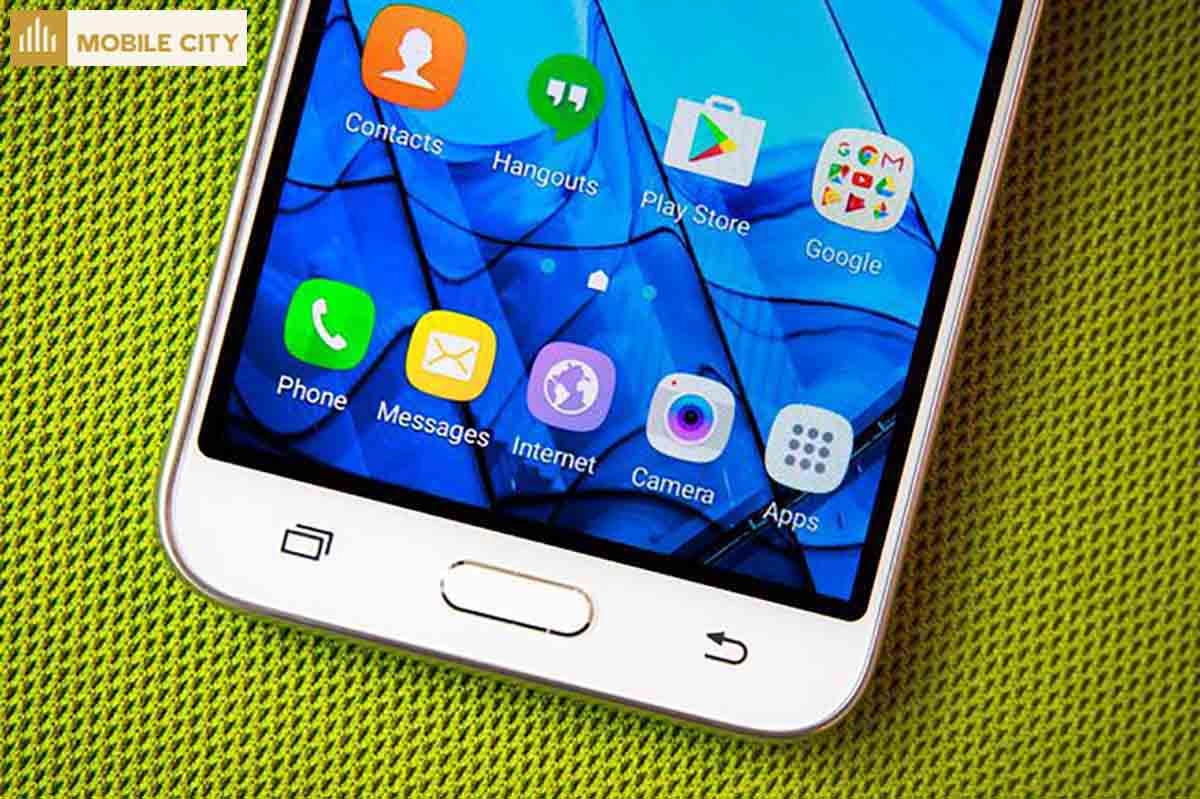 Hiệu năng Samsung Galaxy J3 2016 - J3109 tốt trong tầm giá