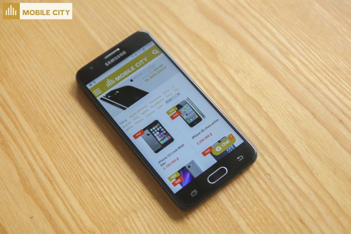 Thiết kế màn hình Samsung Galaxy On5 2016: tươi sáng, góc nhìn tốt