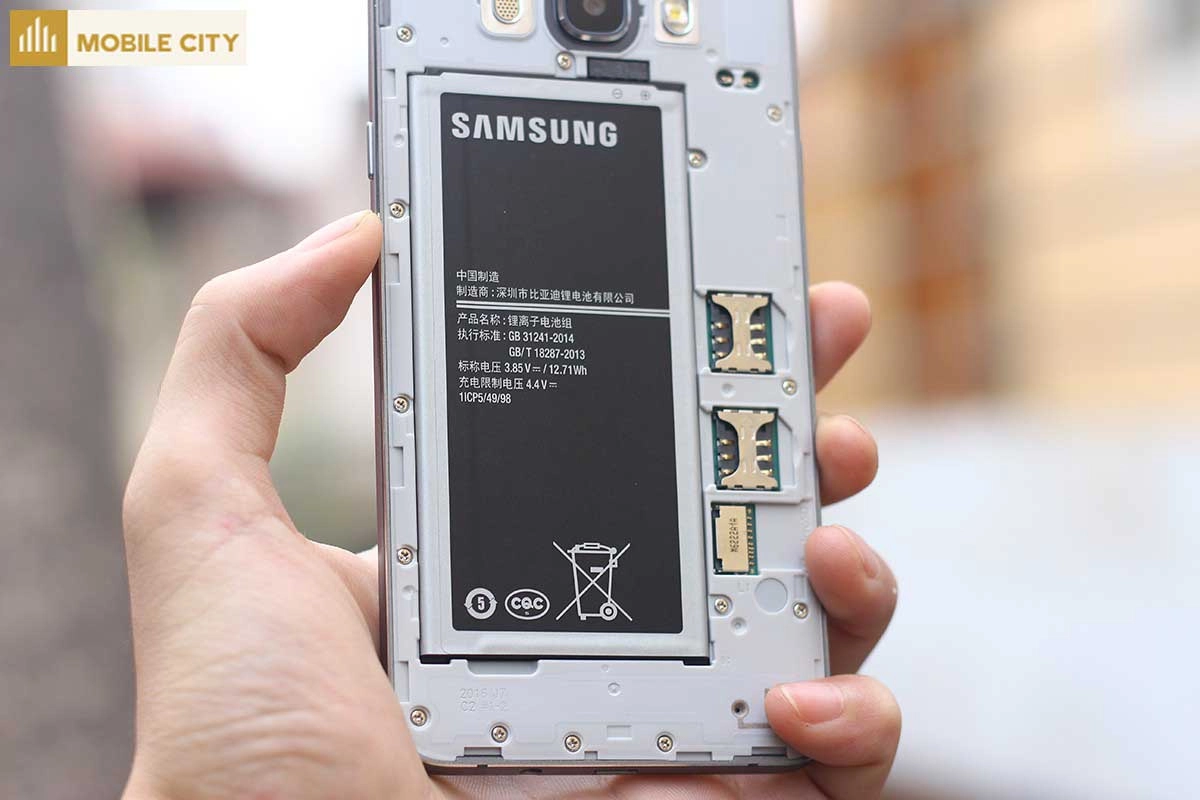 Pin Samsung Galaxy J7 2016