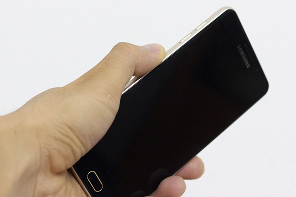 Samsung Galaxy A7 với thiết kế thông minh và đẳng cấp