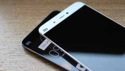 xiaomi-mi-6-leaks-reveal-flat-lcd-and-curved-oled-variants_1024x584-800-resize-1