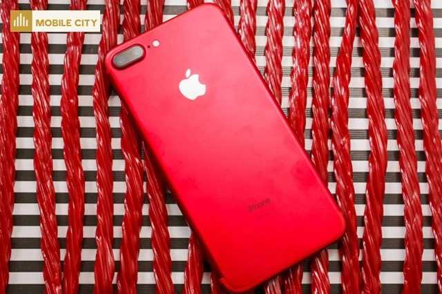 đánh giá thiết kế iphone 7 phiên bản màu đỏ red