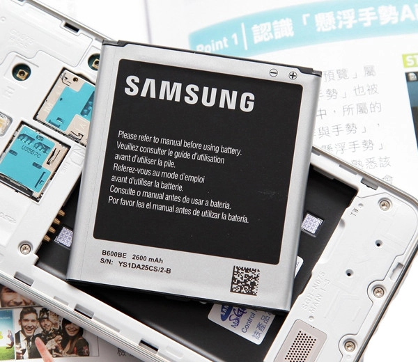 Thay Pin Samsung Galaxy J