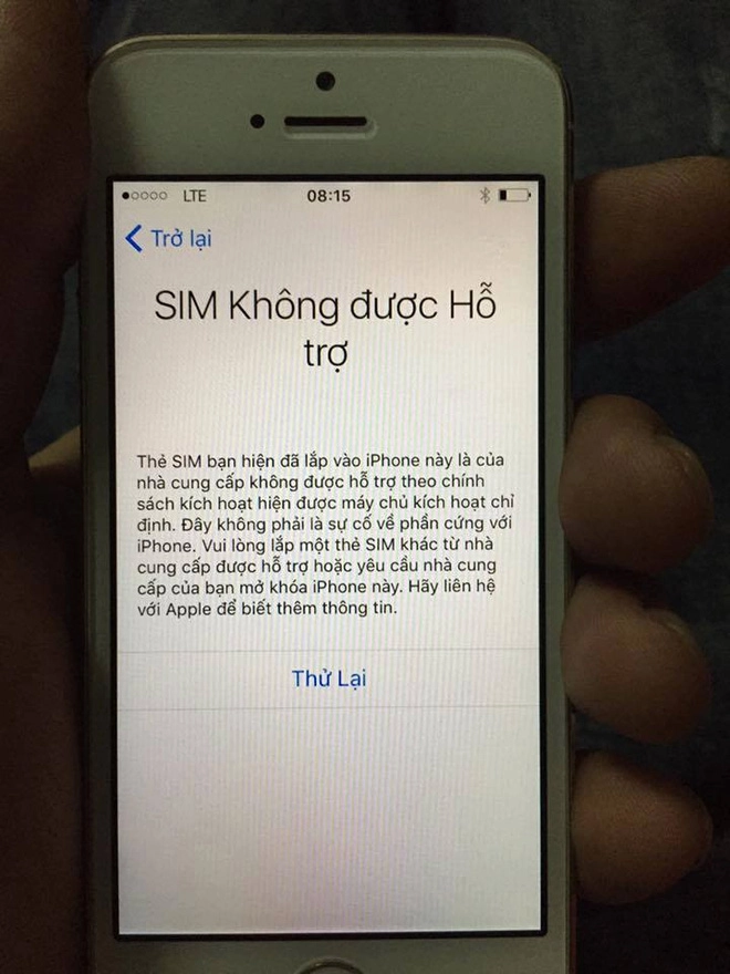 Cách khắc phục lỗi SIM không được hỗ trợ trên iPhone - Fptshop.com.vn