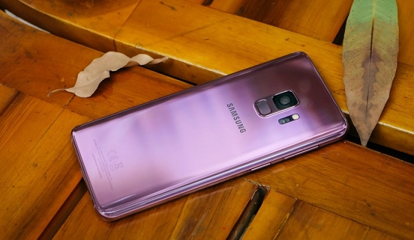 có nên mua Samsung galaxy S9