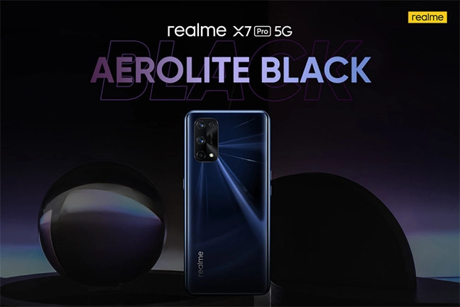 realme-x7-pro-aerolite-black-color-1024x683