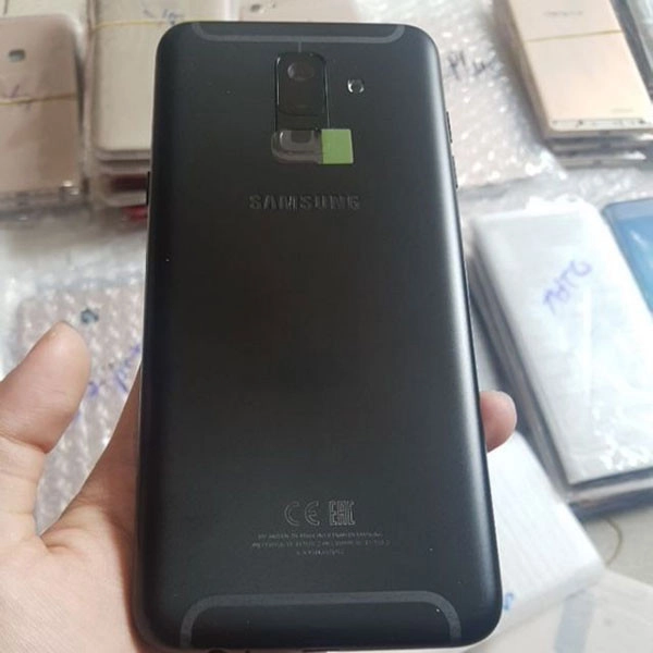 Vỏ của chiếc Samsung A6 Plus