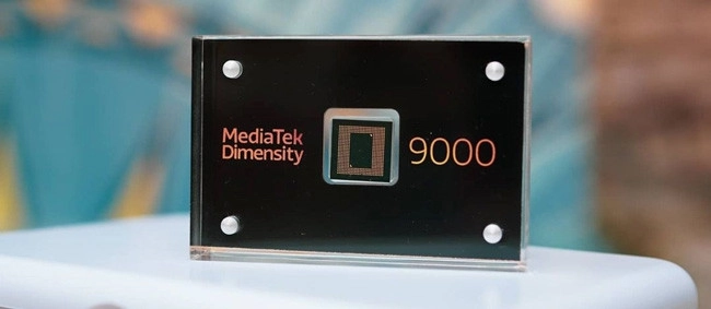 dimensity-9000-vs-snapdragon-888-plus