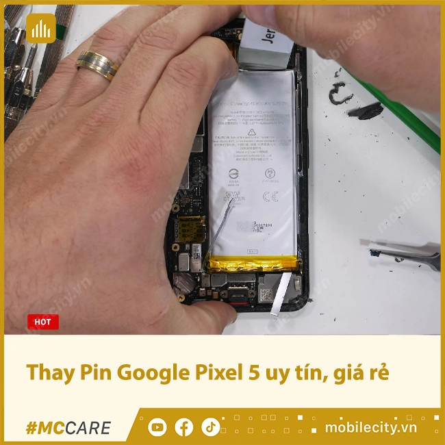 thay-pin-google-pixel-5-4