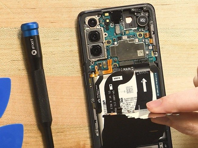 Nguyên nhân cần thay Pin Samsung Galaxy S21 Plus
