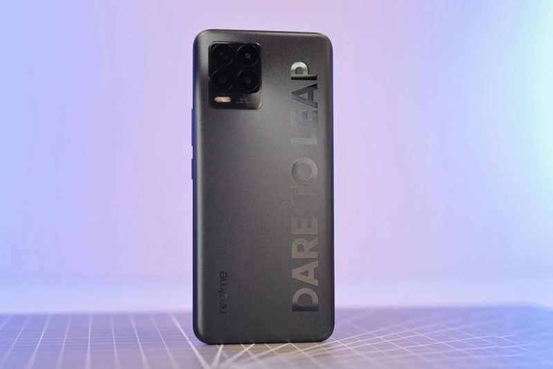 realme-8-pro-5