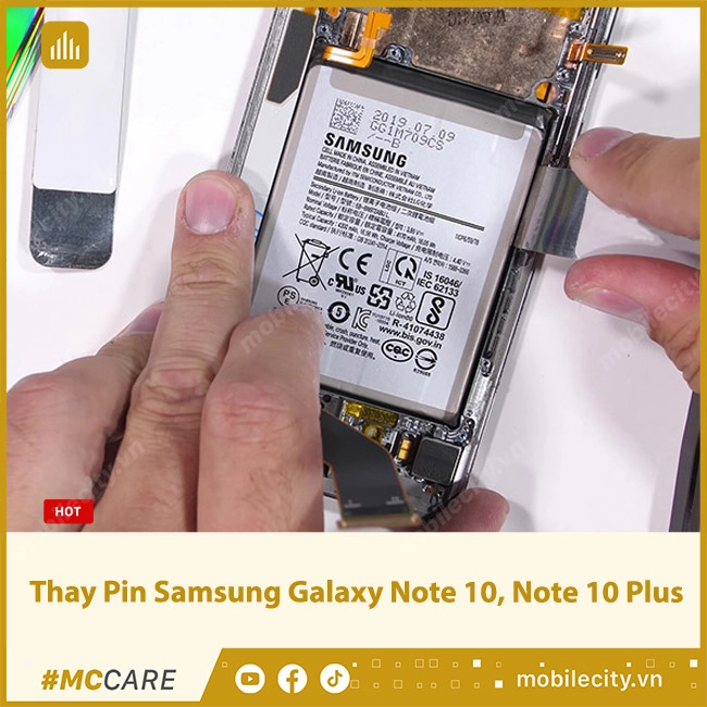 thay-pin-samsung-galaxy-note-10-note-10-plus-4