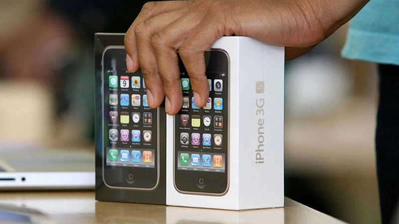 iPhone 7 so tài các sản phẩm đời trước | Tin nhanh chứng khoán