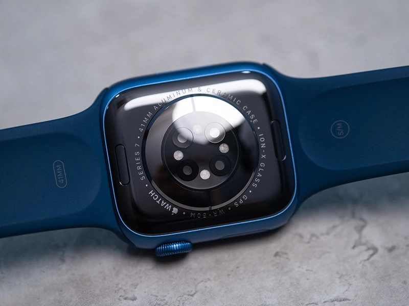 apple-watch-series-7-gps-45mm-14