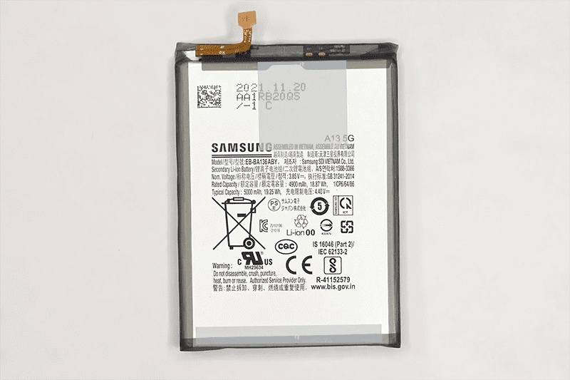 thay-pin-samsung-galaxy-a13-7.png