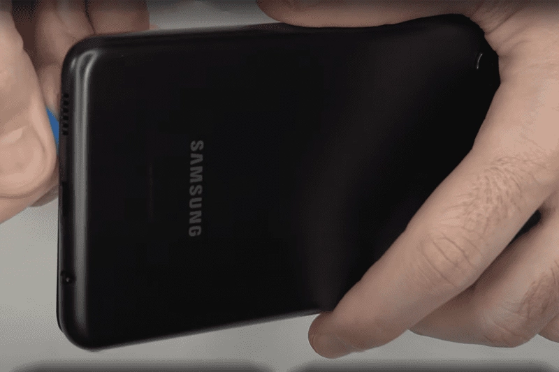 Thay vỏ, khung sườn Samsung Galaxy A13