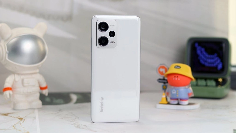 tren-tay-xiaomi-redmi-note-12-pro-plus-00.jpg