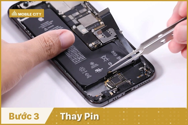 Thay Pin điện thoại iPhone 11 Pro