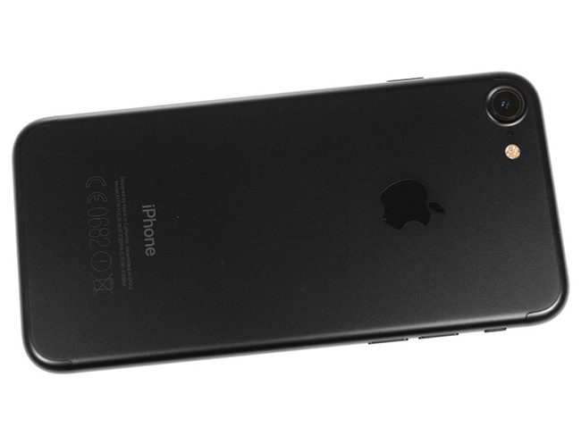 Khi nào cần thay Pin iPhone 7?