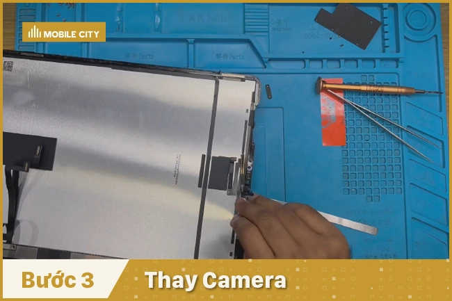 Thay Camera cho iPad Pro 12.9 inch M2 (2022)