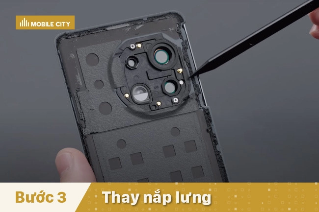 thay-nap-lung-oneplus-ace-225