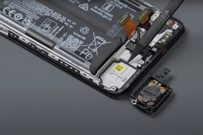 Dấu hiệu cần sửa nguồn cho điện thoại Realme GT Neo 5 SE