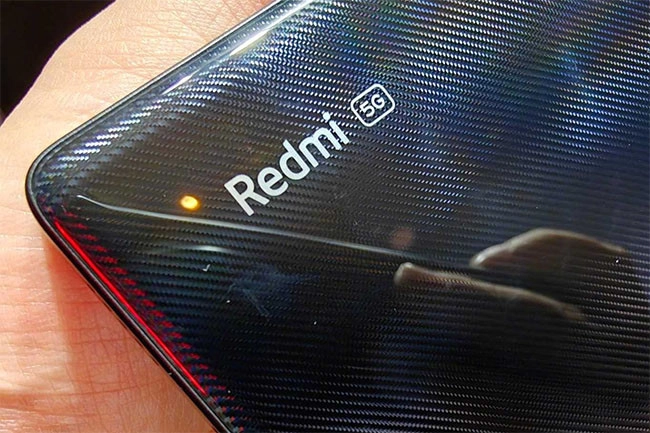 Biểu hiện cần thay nắp lưng Xiaomi Redmi Note 12 Turbo