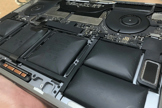 Biểu hiện cần thay Pin cho Macbook Air 2015