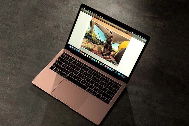Hình ảnh chiếc Macbook Air 2018