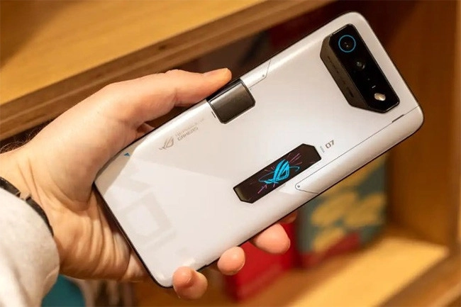 Hình ảnh điện thoại Asus ROG Phone 7 Ultimate