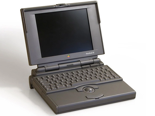  laptop-macbook-01
