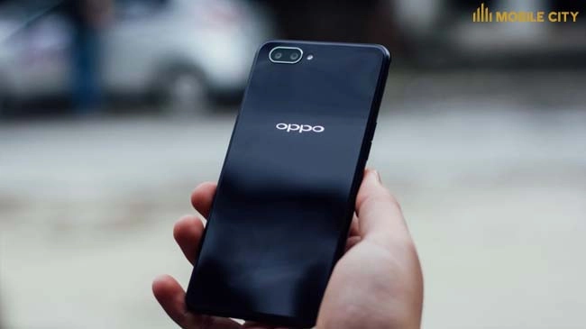 oppo-a3s-diem-noi-bat-thiet-ke