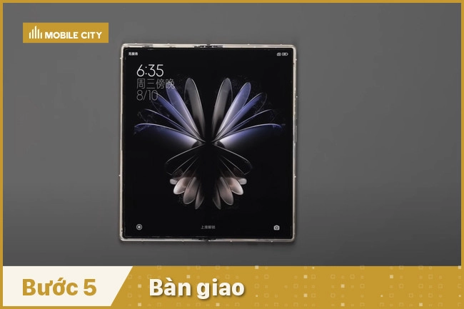 thay-kinh-lung-thay-mat-kinh-sau-xiaomi-mix-fold-2-ban-giao