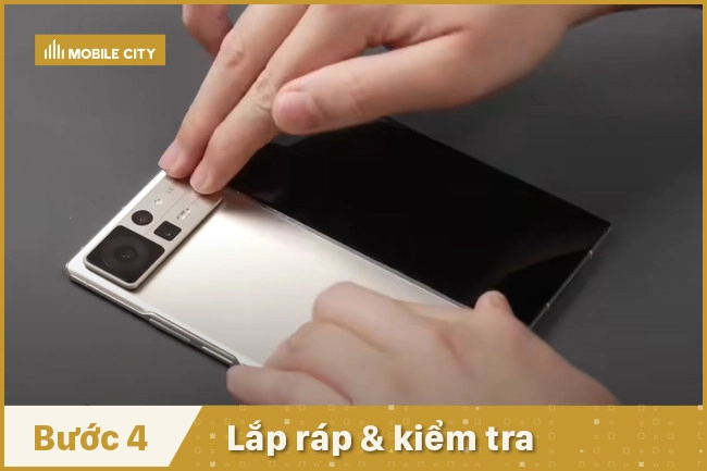 thay-kinh-lung-thay-mat-kinh-sau-xiaomi-mix-fold-2-lap-rap