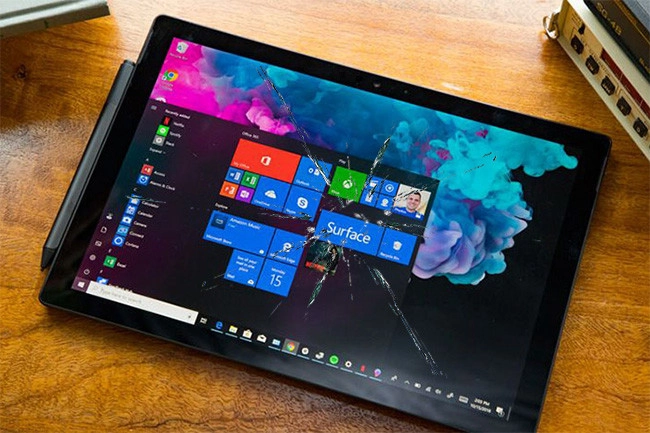 Dấu hiệu cần thay màn hình cho Surface Pro 6