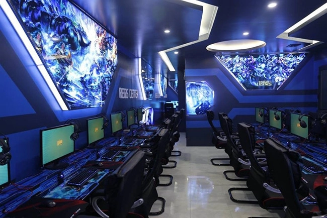 tiem-net-gan-day-quan-regis-gaming-center