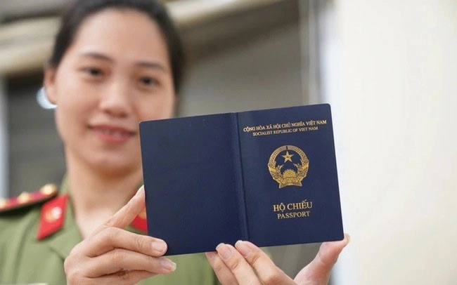 Bạn có thể làm hộ chiếu trực tiếp tại các cơ quan công quyền nếu muốn
