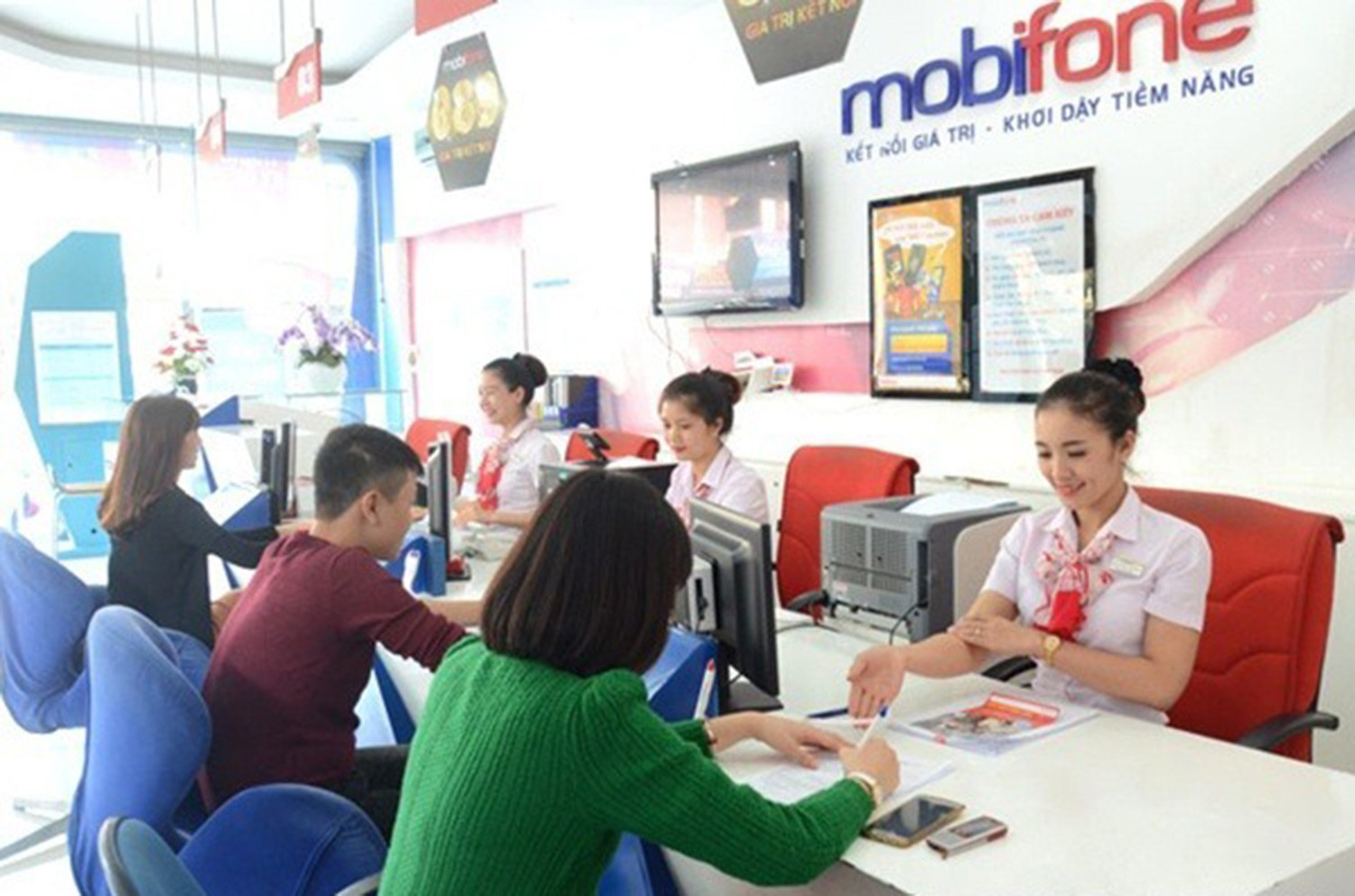 cach-mo-khoa-sim-mobifone-bi-khoa-2-chieu-den-phong-giao-dich-mobifone