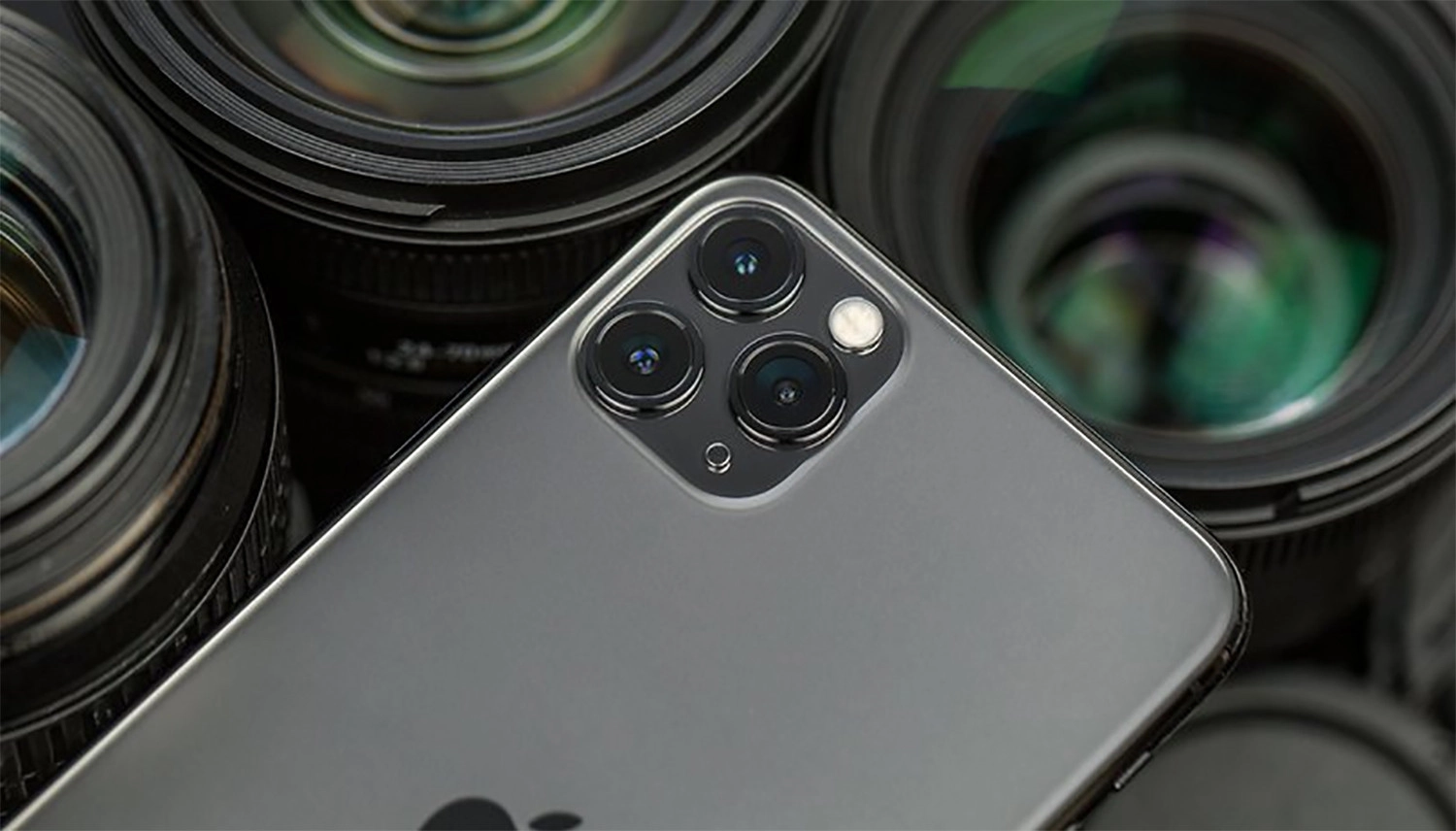 iPhone 15 Pro Max đem lại khả năng nhiếp ảnh như một chiếc máy ảnh thực thụ