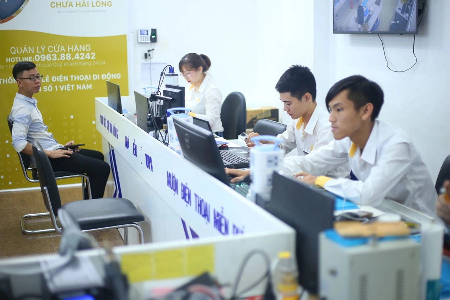 Địa chỉ thay Pin Vivo chính hãng