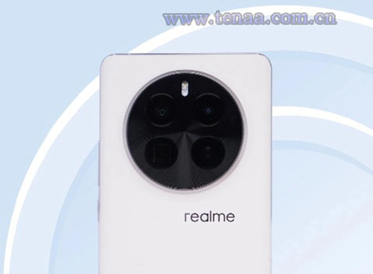 realme-gt5-pro-xuat-hien-tren-antutu-camera-50mp