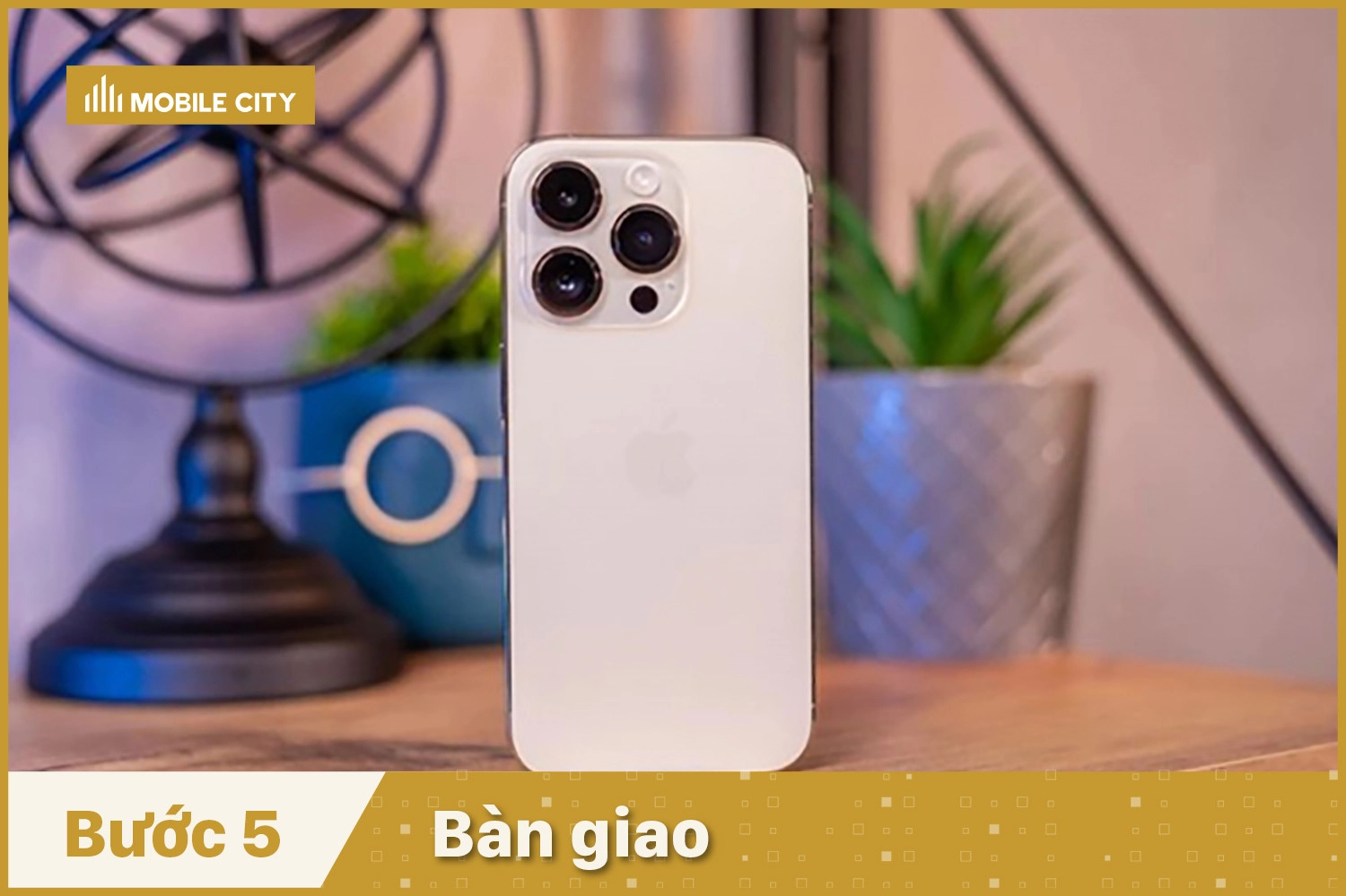  thay-cam-ung-iphone-14-pro-max-ban-giao