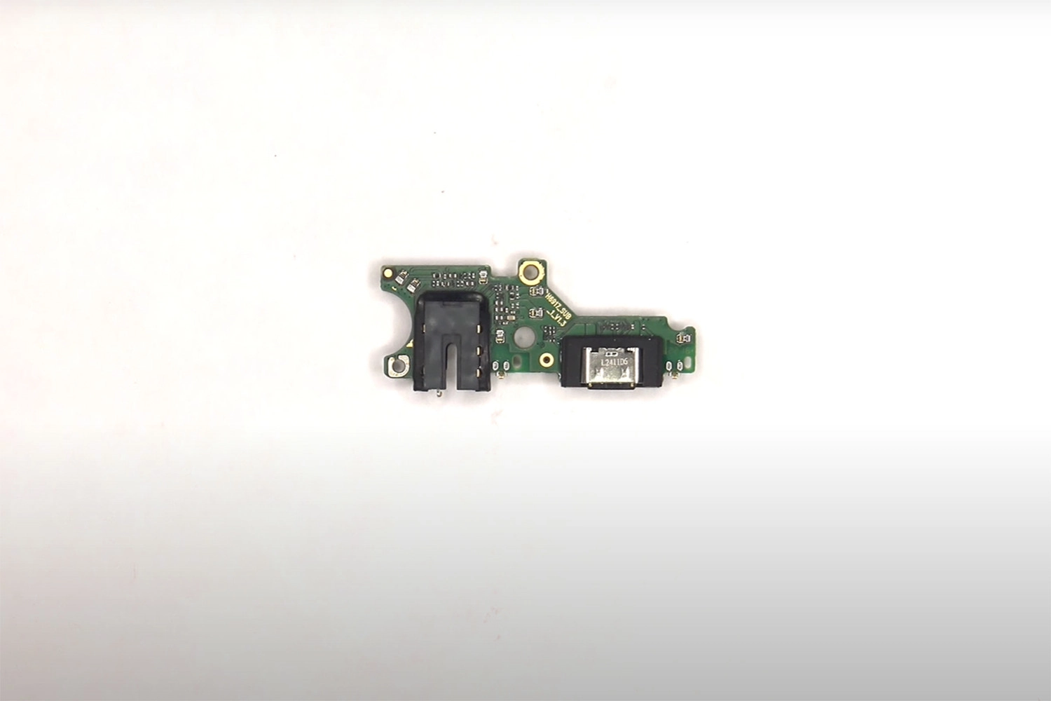 Thay chân sạc Tecno CAMON 19