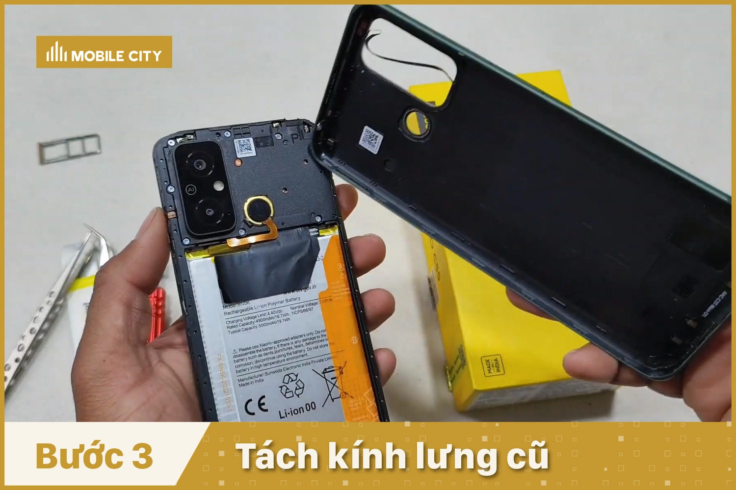 thay-kinh-lung-thay-mat-kinh-sau-xiaomi-poco-c55-tach-kinh-lung-cu