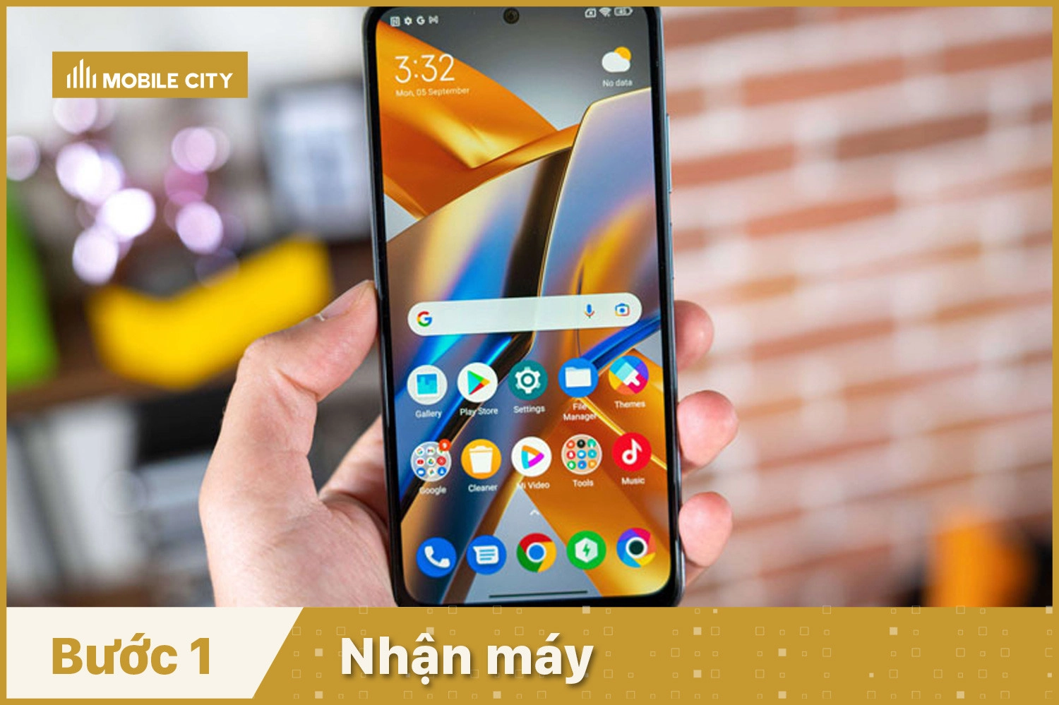 thay-mat-kinh-ep-kinh-xiaomi-poco-m5s-nhan-may