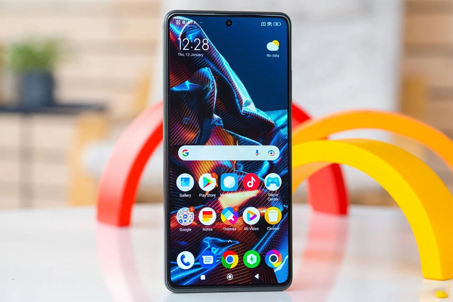 Dấu hiệu cần ép kính Xiaomi POCO