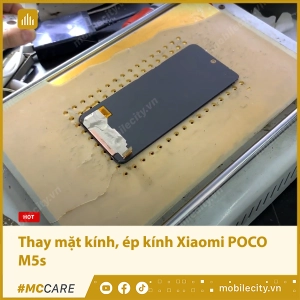 thay-mat-kinh-ep-kinh-xiaomi-poco-m5s