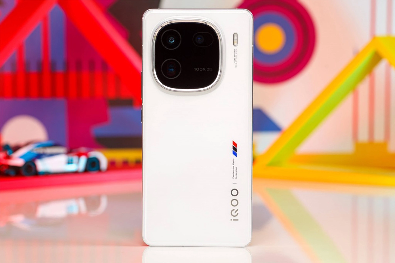 Nguyên nhân khiến Vivo iQOO 12 hỏng Camera trước, sau