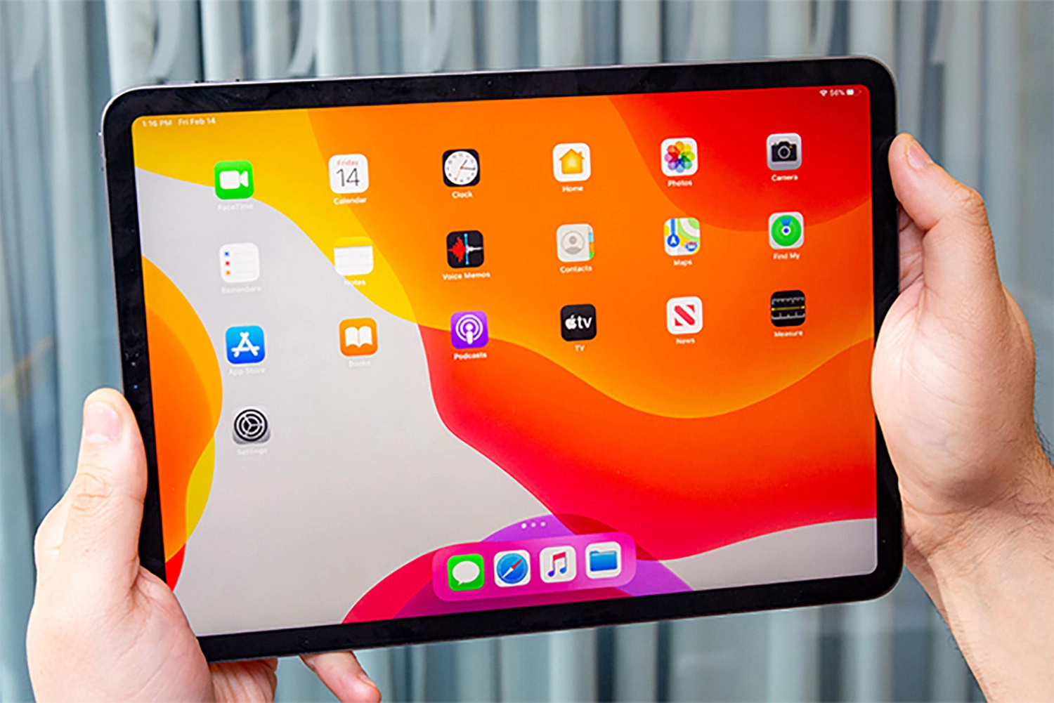 Biểu hiện cần thay màn hình mới cho iPad Pro 12.9 inch 2020