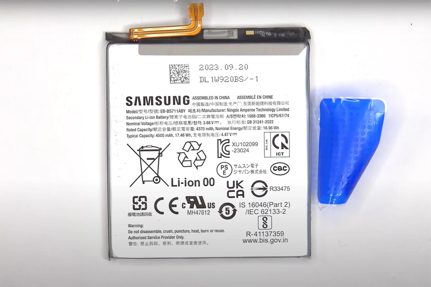 Thay Pin cho điện thoại Samsung Galaxy S23 FE giá bao nhiêu tiền?
